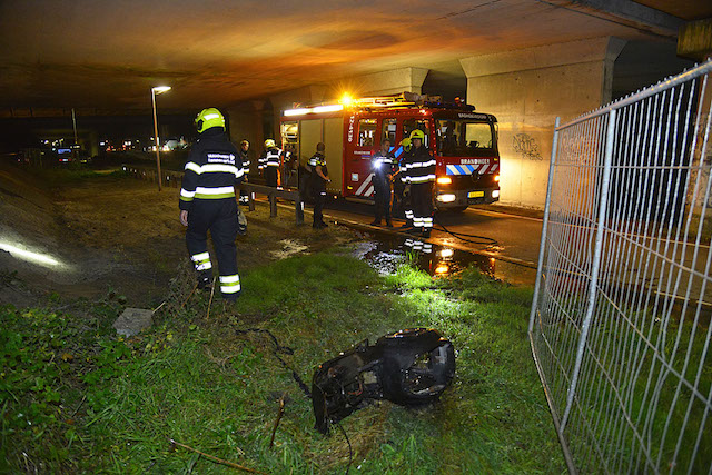 2017/208/20171014-20u57 GB 004 Buitenbrand Hoofdweg Oostzijde.jpg